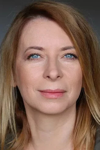 Ева Каим