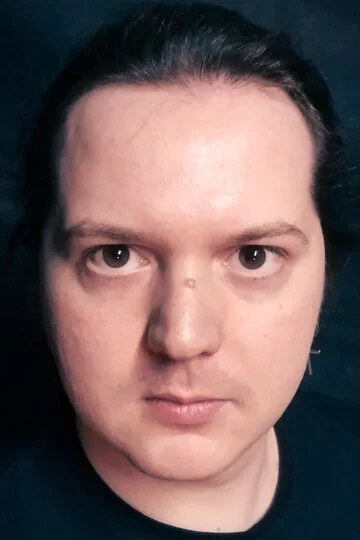 Александр Якушев