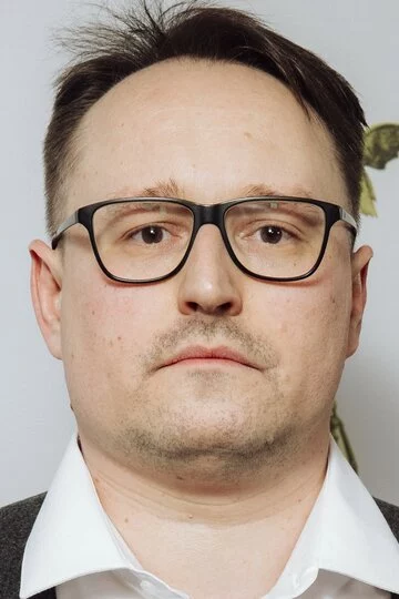 Максим Жуков