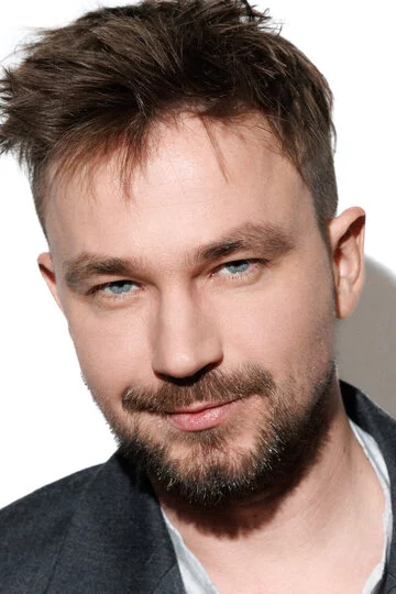 Александр Петров