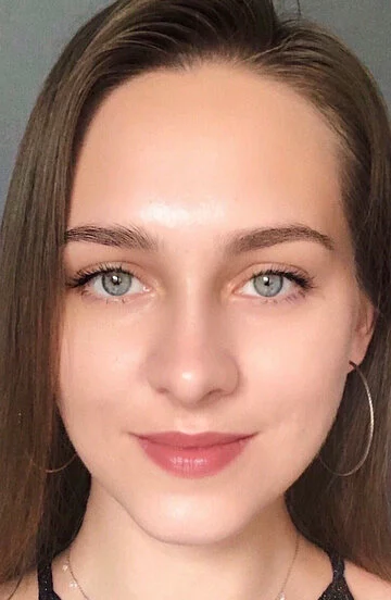 Яна Голт